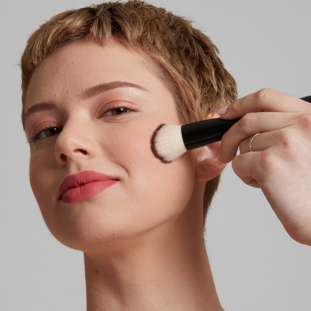 Total Control Pro Drop Foundation