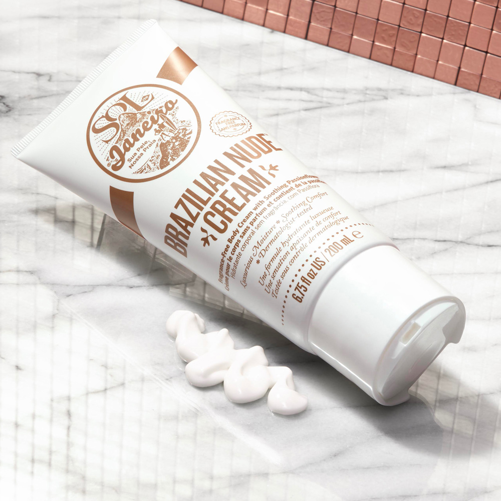 Brazilian Nude In A Tube