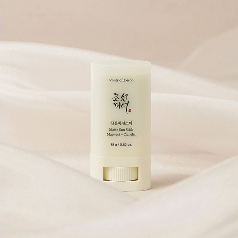 Matte Sun Stick: Mugwort + Camelia, 18g