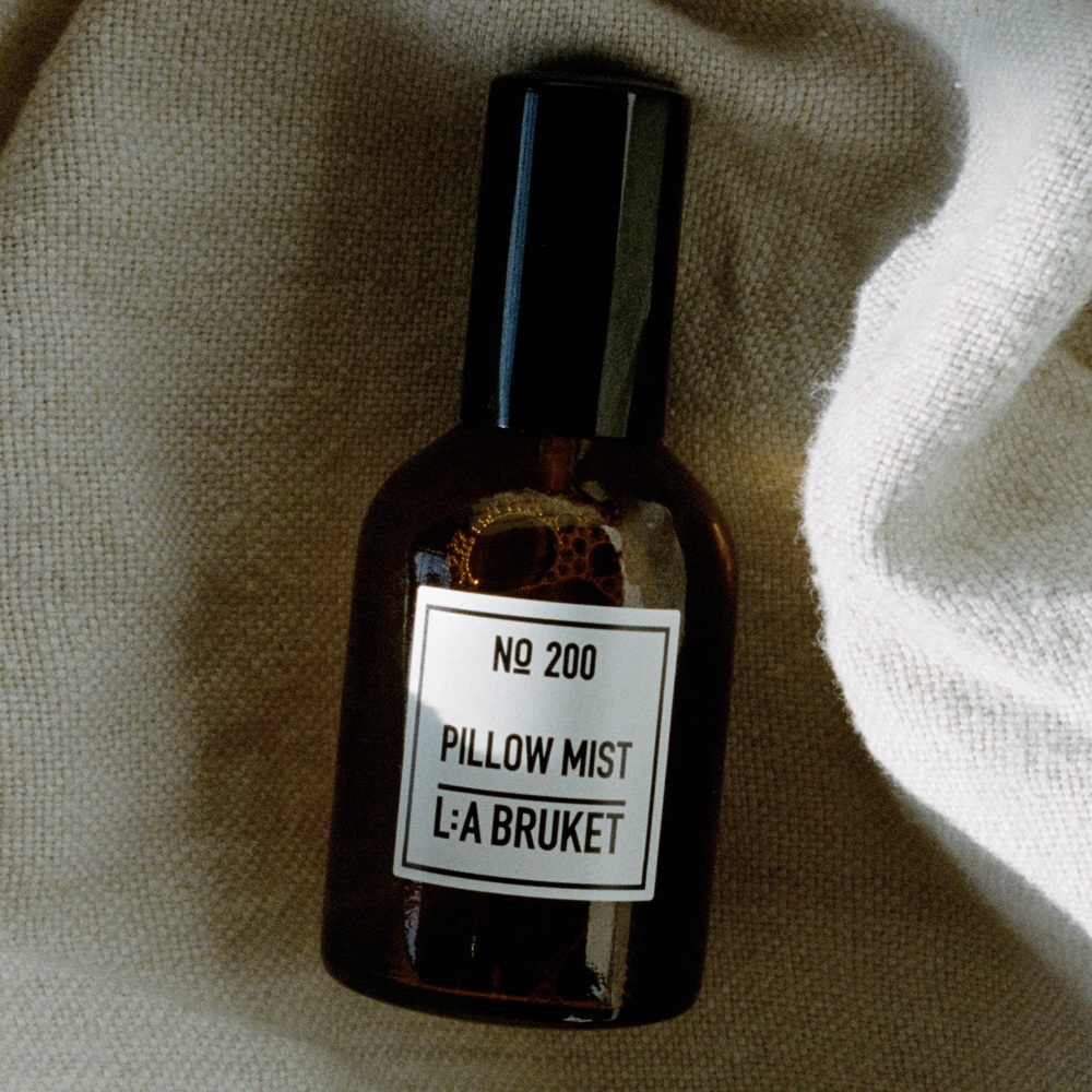 200 Pillow Mist Mandarin and Lavender and Cedar, 50ml