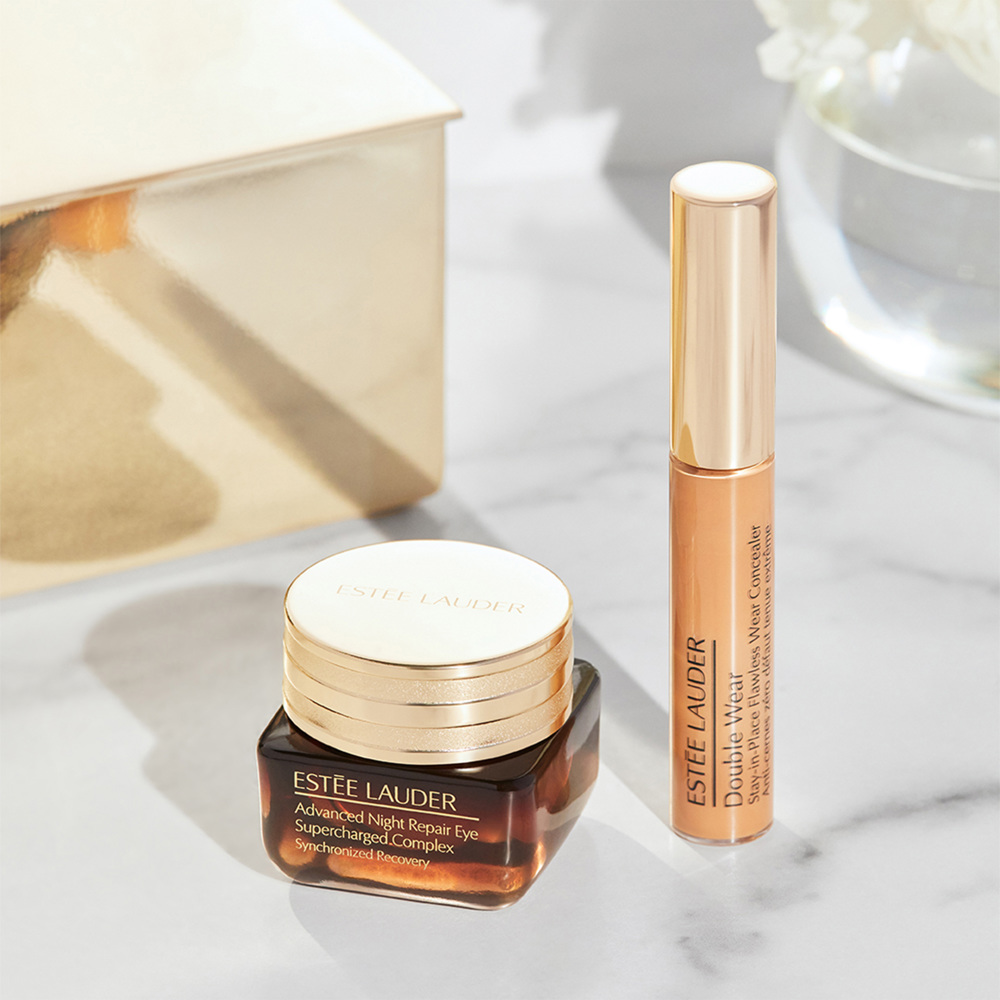 Double Wear Stay-in-Place Flawless Wear Concealer