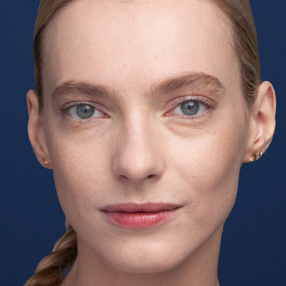 Double Wear Stay-In-Place Foundation SPF10