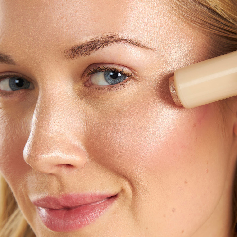 Silky Tint Creamy Multitasking Stick with Peptides