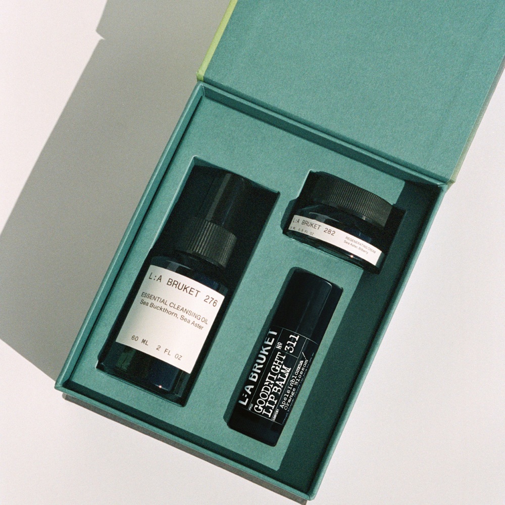 Winter Evening Set 2024