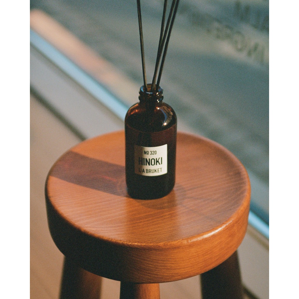 320 Room Diffuser Hinoki