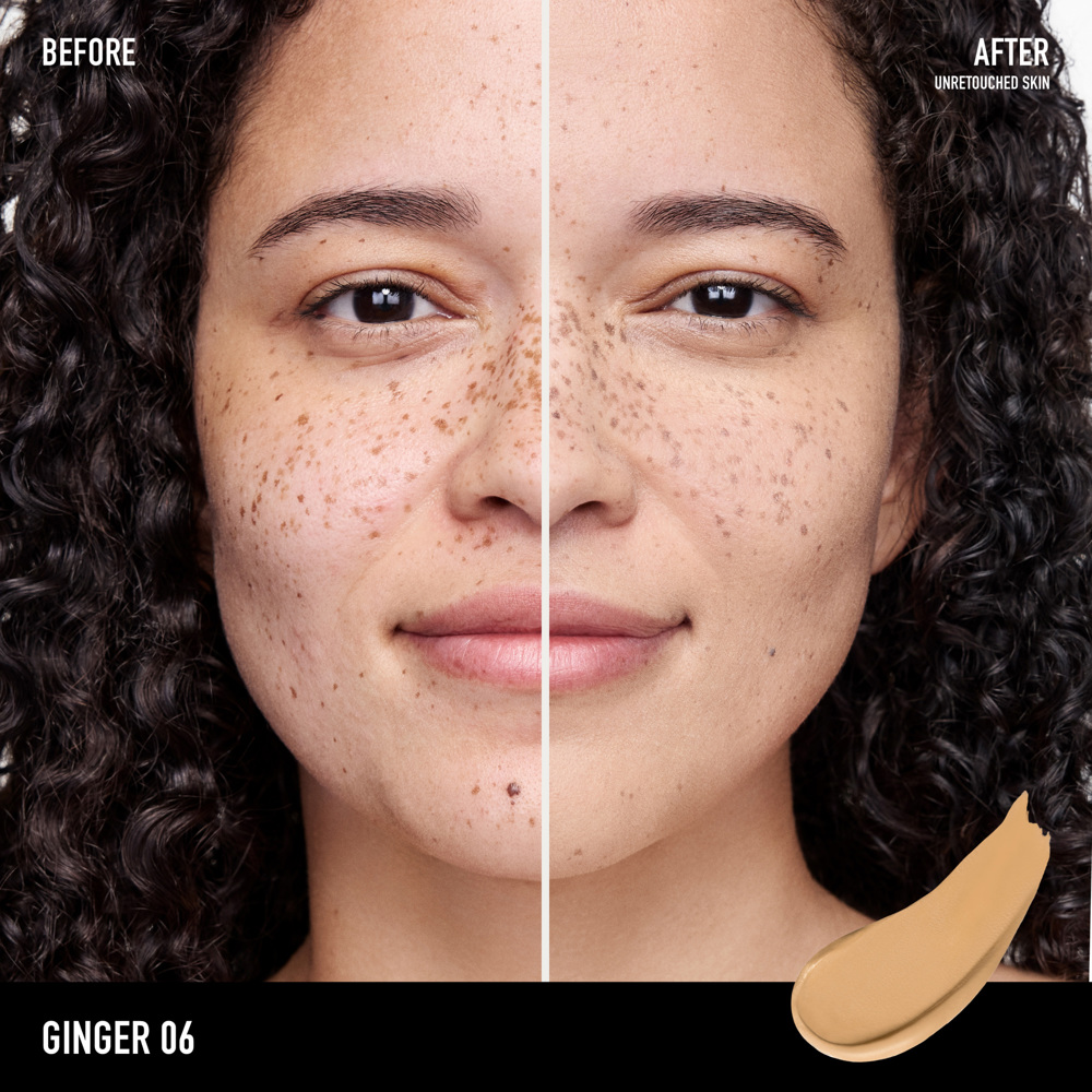 Complexion Rescue® Natural Matte Tinted Moisturizer Mineral SPF30