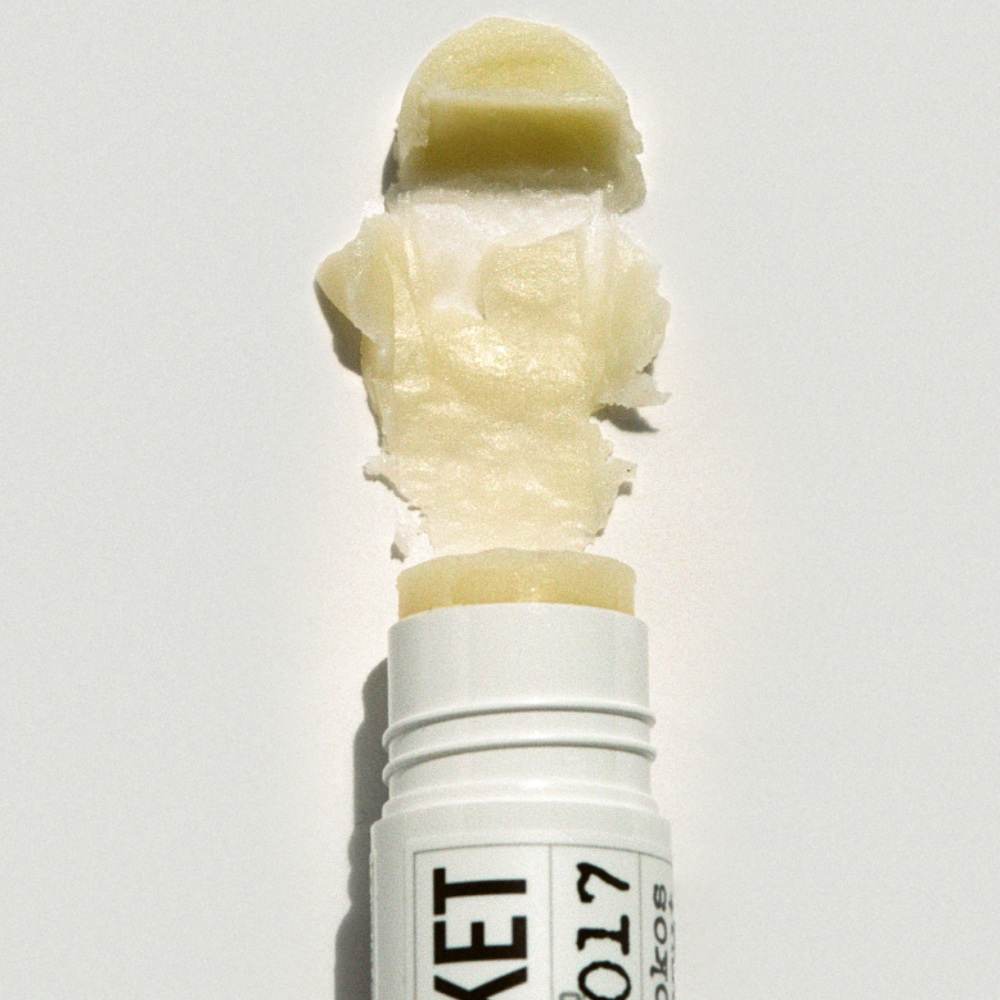 017 Lip Balm, Almond and Coconut, 14g