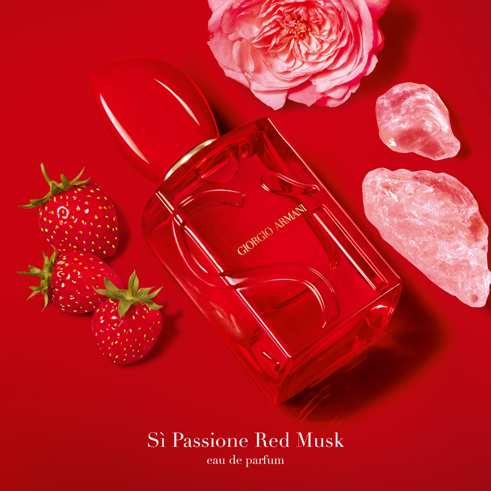 Sì Passione Red Musk, EdP