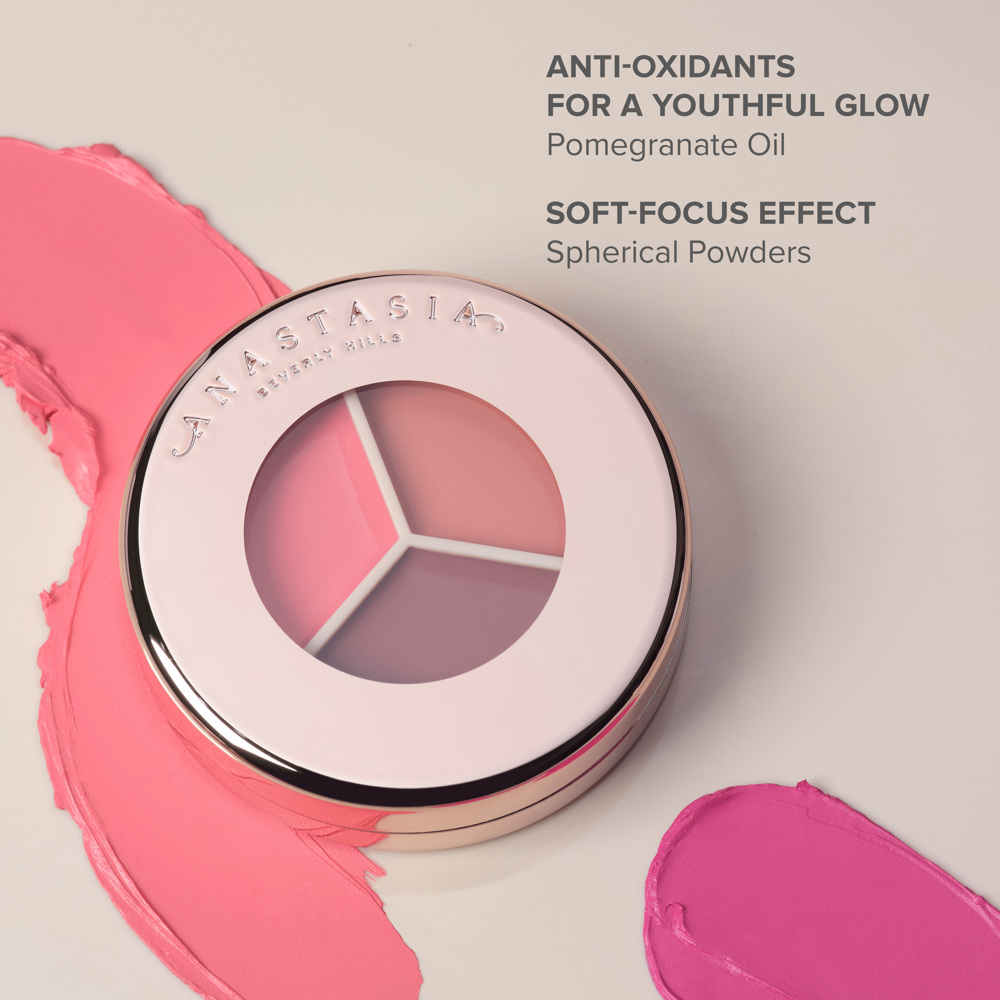 Magic Touch Blush Trio