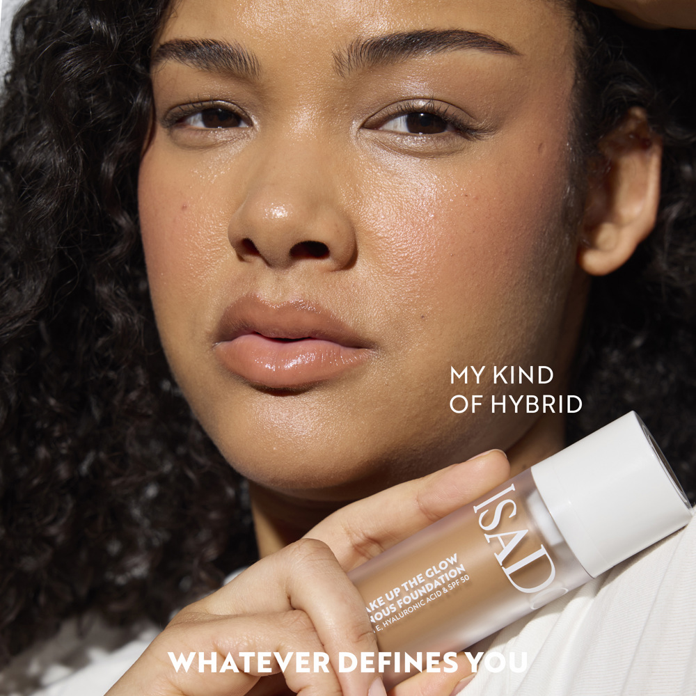 The Wake Up the Glow Luminous Foundation