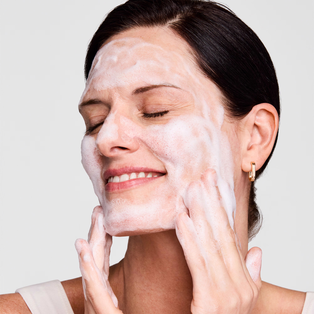 Perfectly Clean Foam Cleanser, 150ml