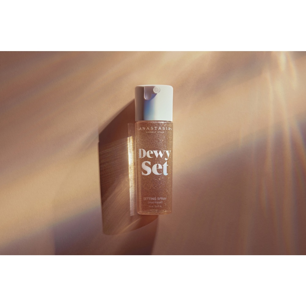 Dewy Set Setting Spray
