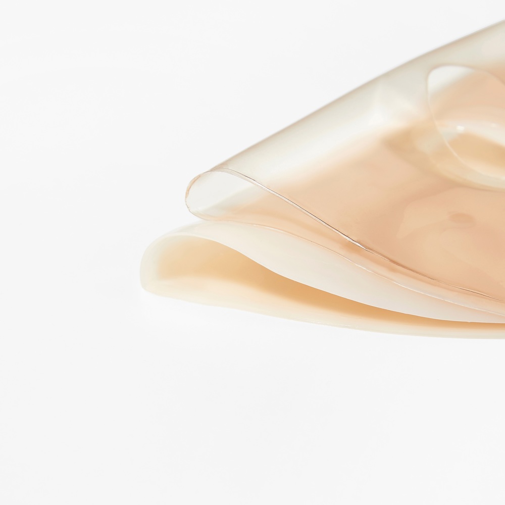 The Alpha-Arbutin Discoloration Care Hydrogel Mask, 3-Pack