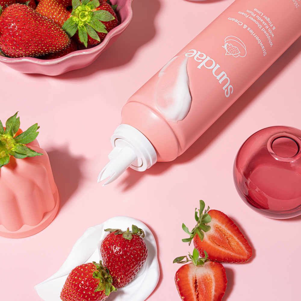 Strawberries & Cream Whipped Shower Foam, 265ml