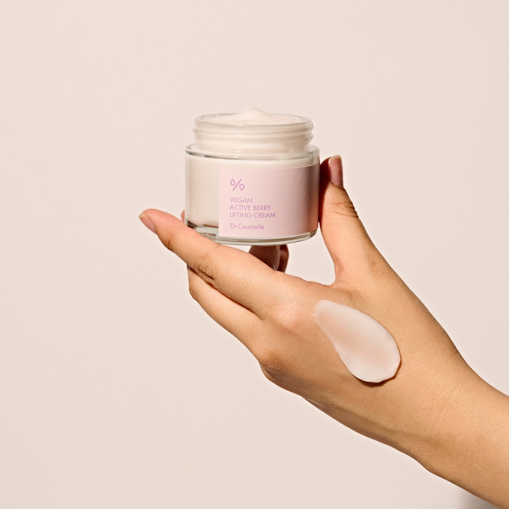 Vegan Active Berry Lifting Cream, 75g