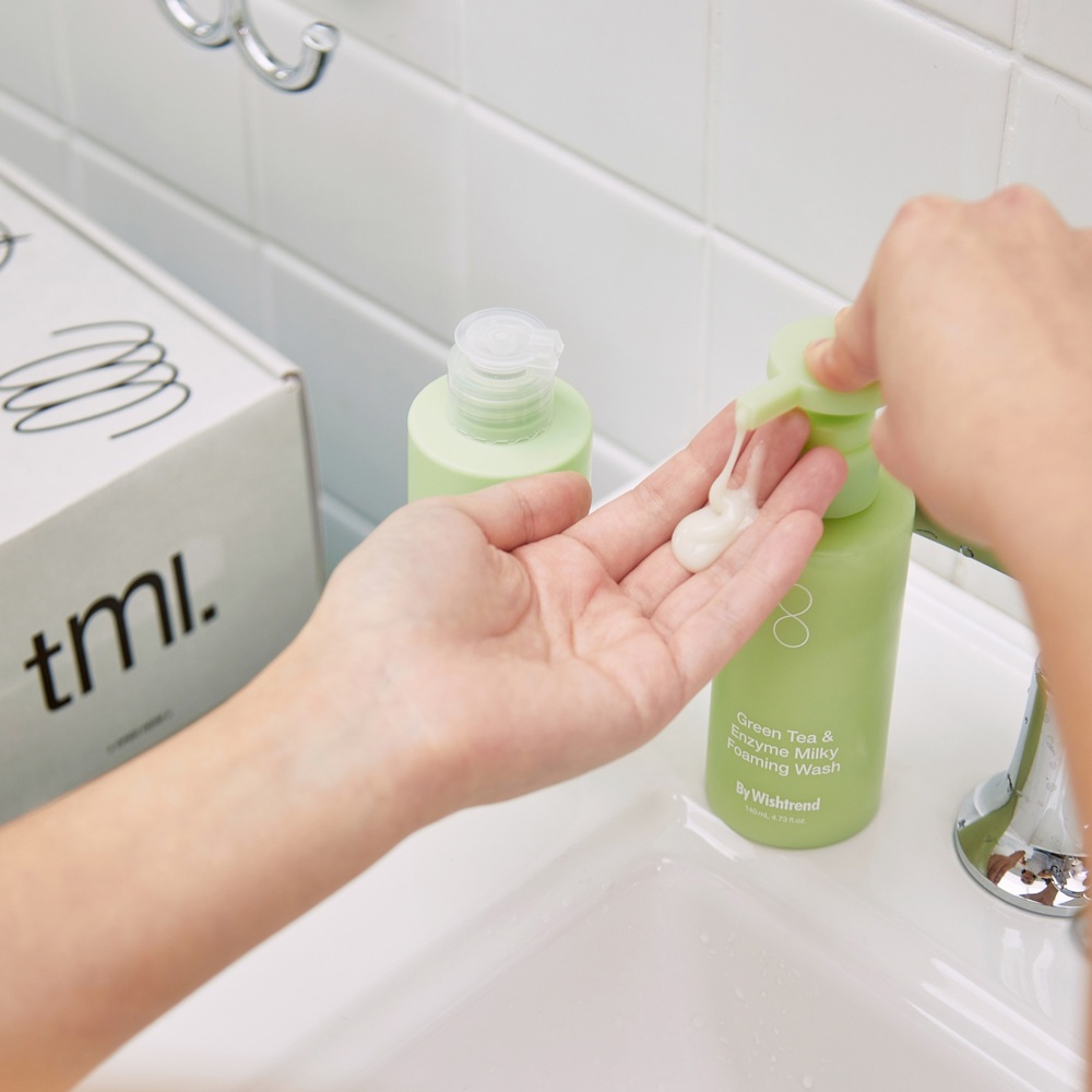 Green Tea & Enzyme Milky Foaming Wash, 140ml