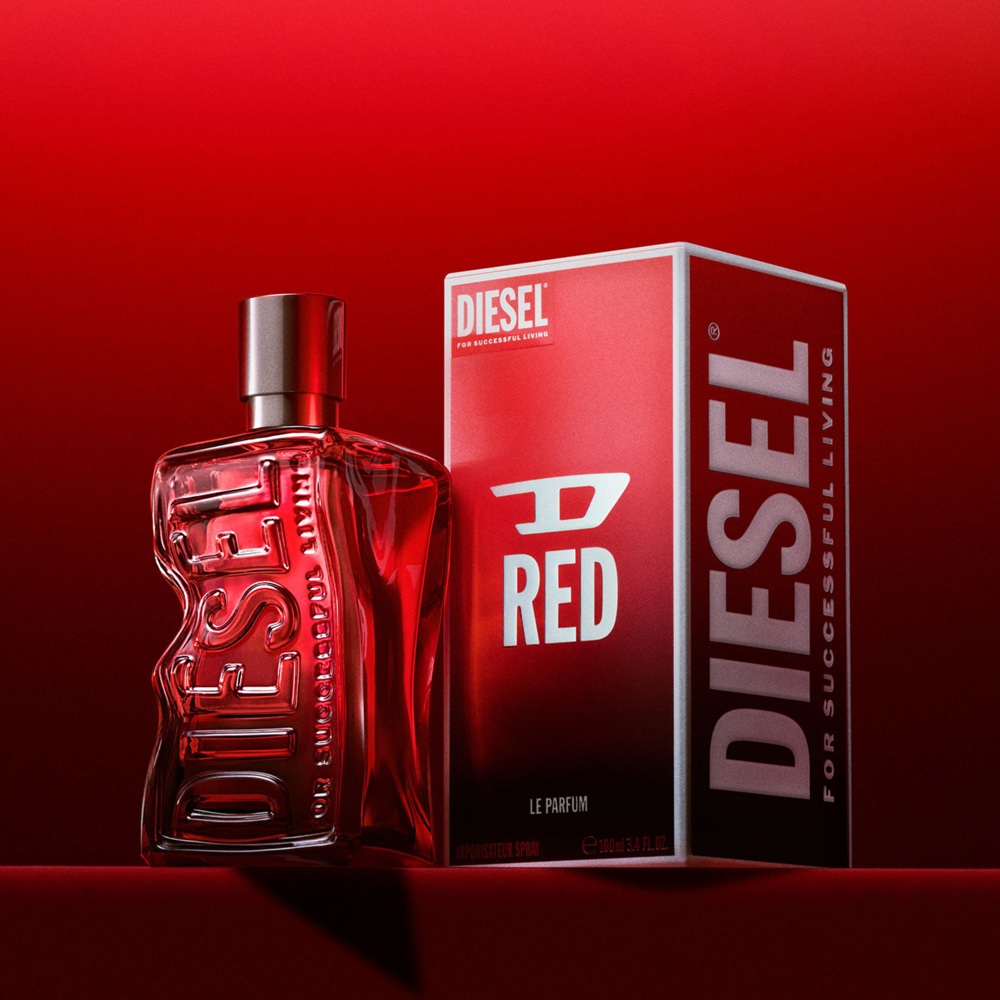 D Red, Le Parfum