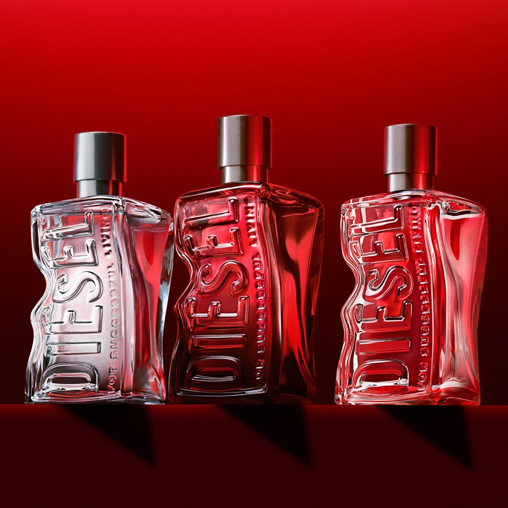 D Red, Le Parfum