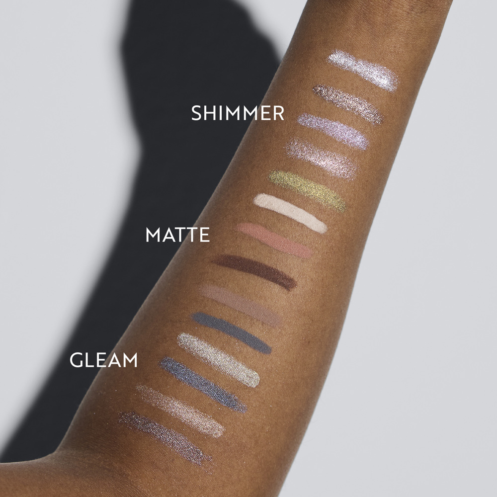The Matte Eyeshadow Stick Longwear & Water-Resistant