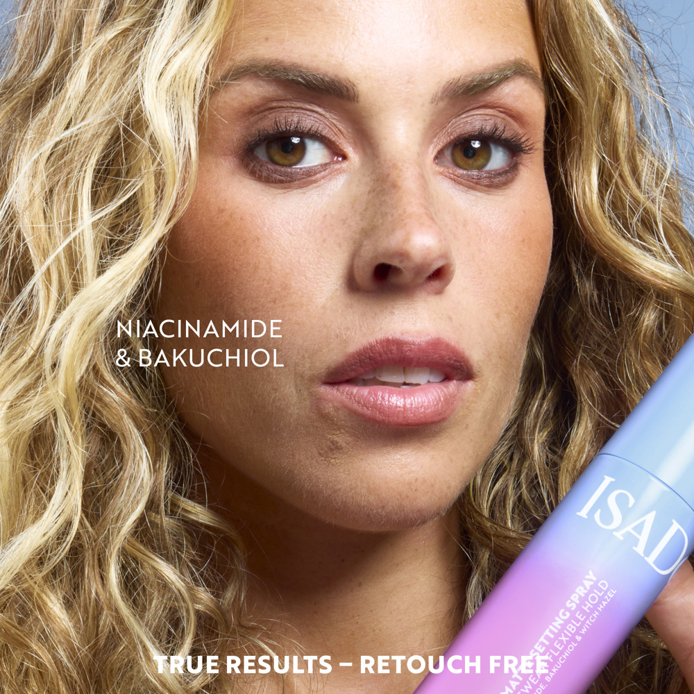 The Matte Setting Spray