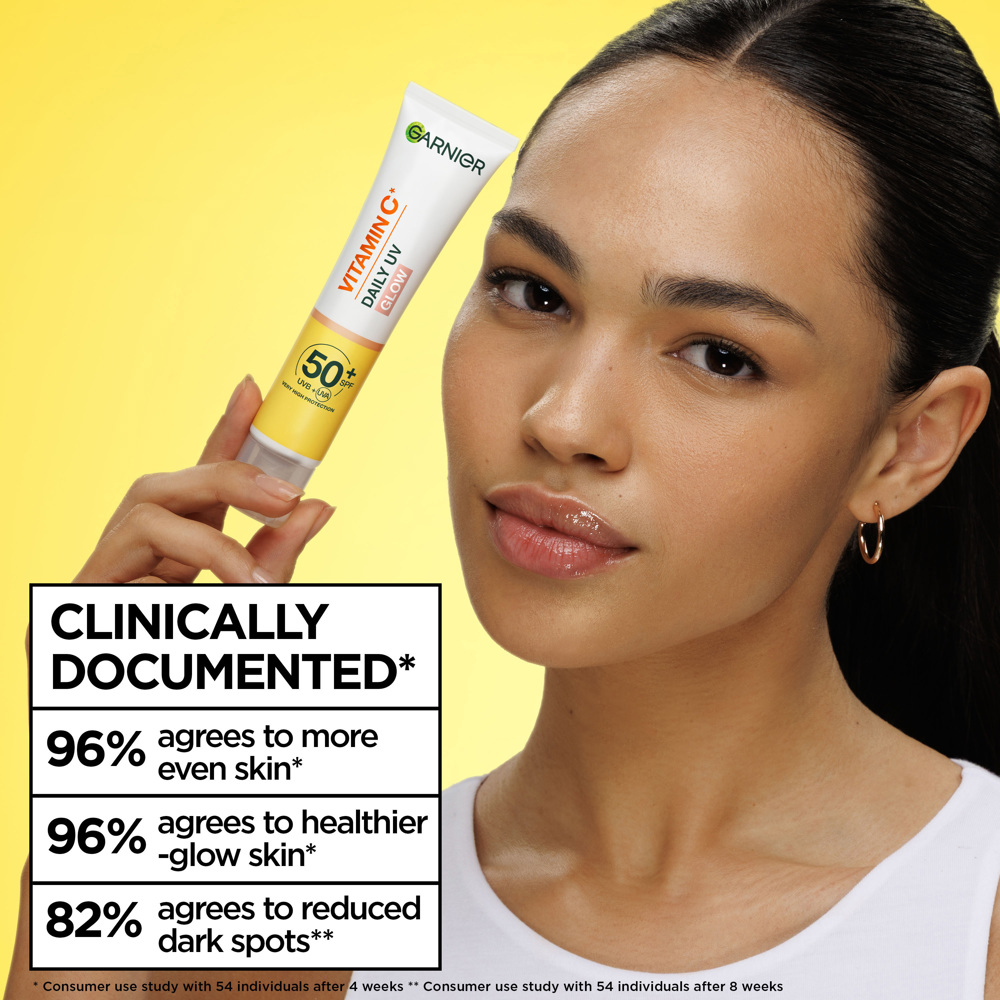 SkinActive Vitamin C Glow Boosting Daily UV Fluid SPF 50+, 40ml