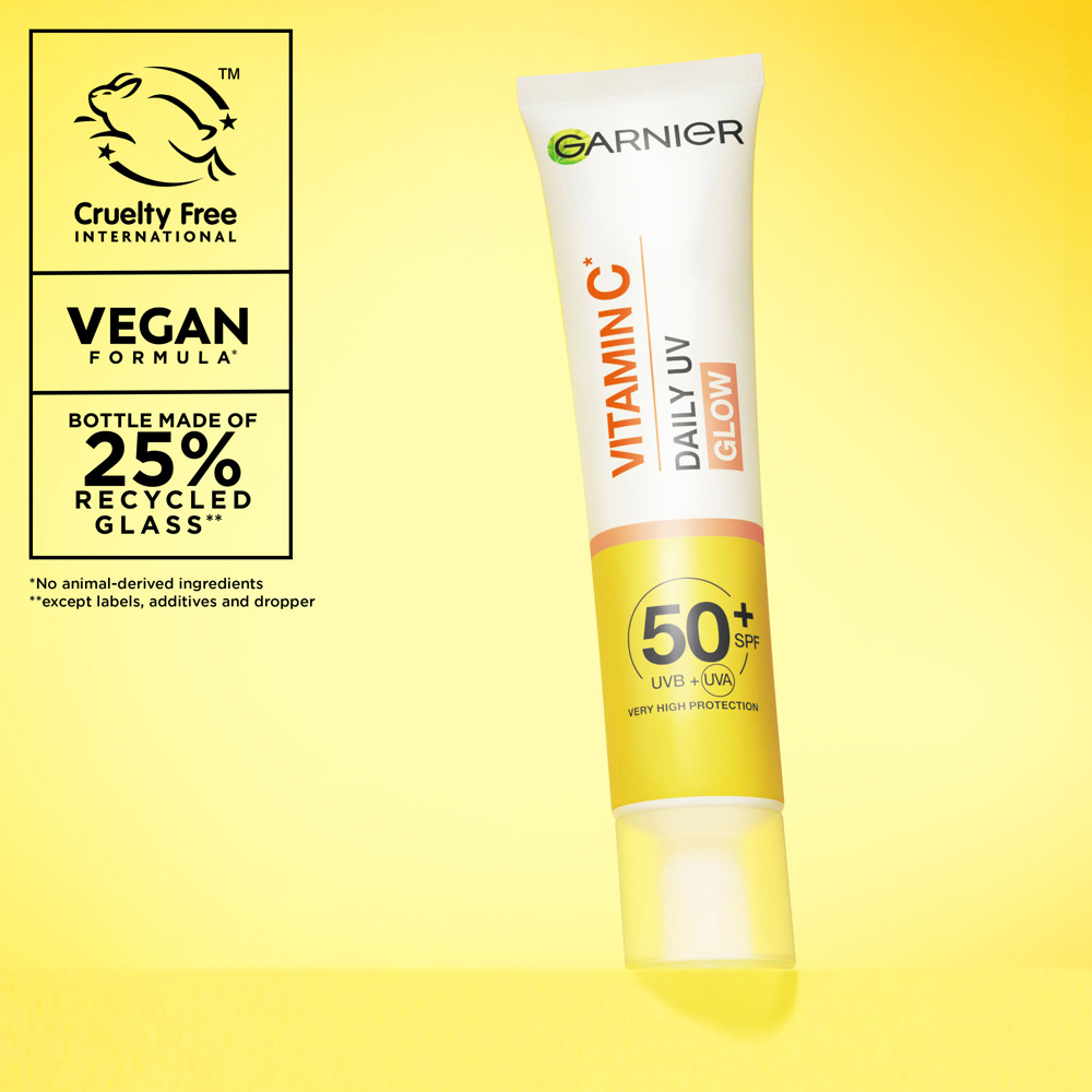SkinActive Vitamin C Glow Boosting Daily UV Fluid SPF 50+, 40ml