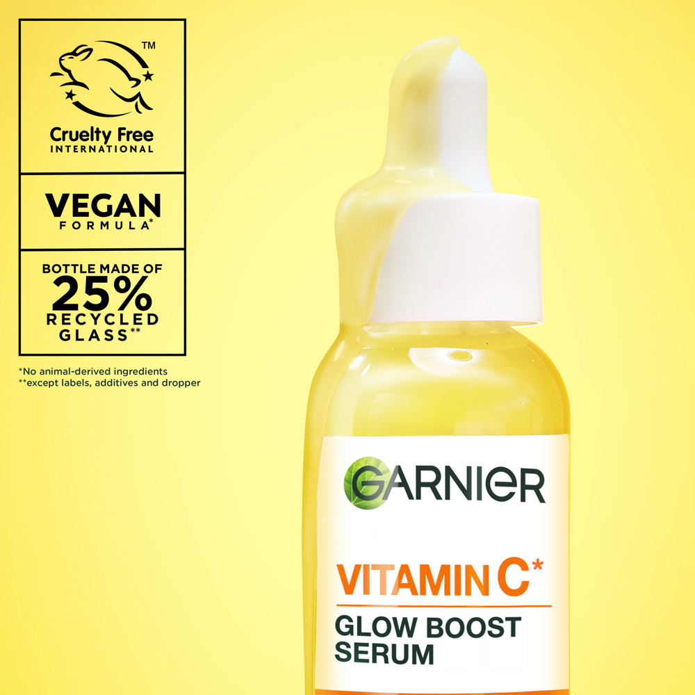 SkinActive Vitamin C Glow Boost Serum, 30ml