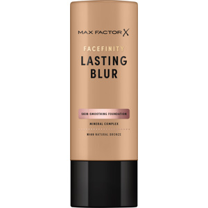 Facefinity Lasting Blur Foundation