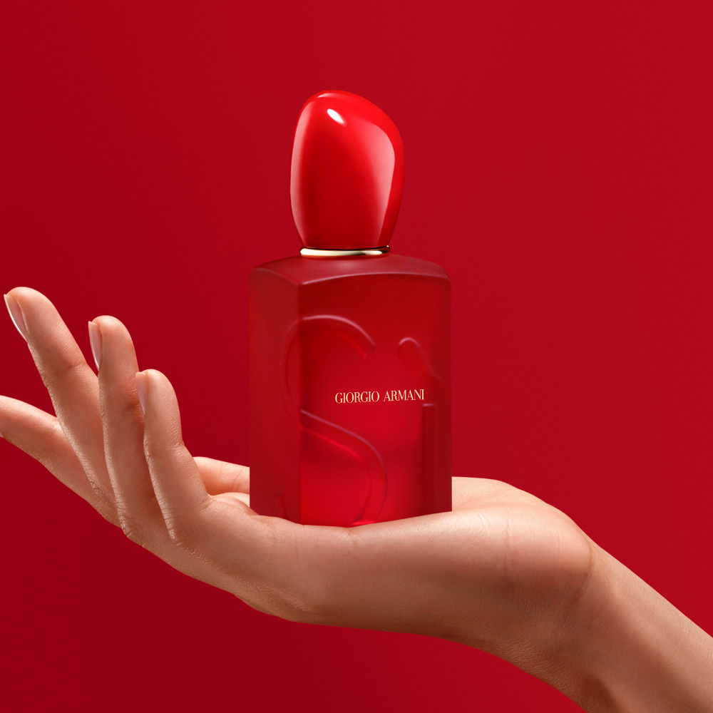 Sì Passione Red Bloom, EdP