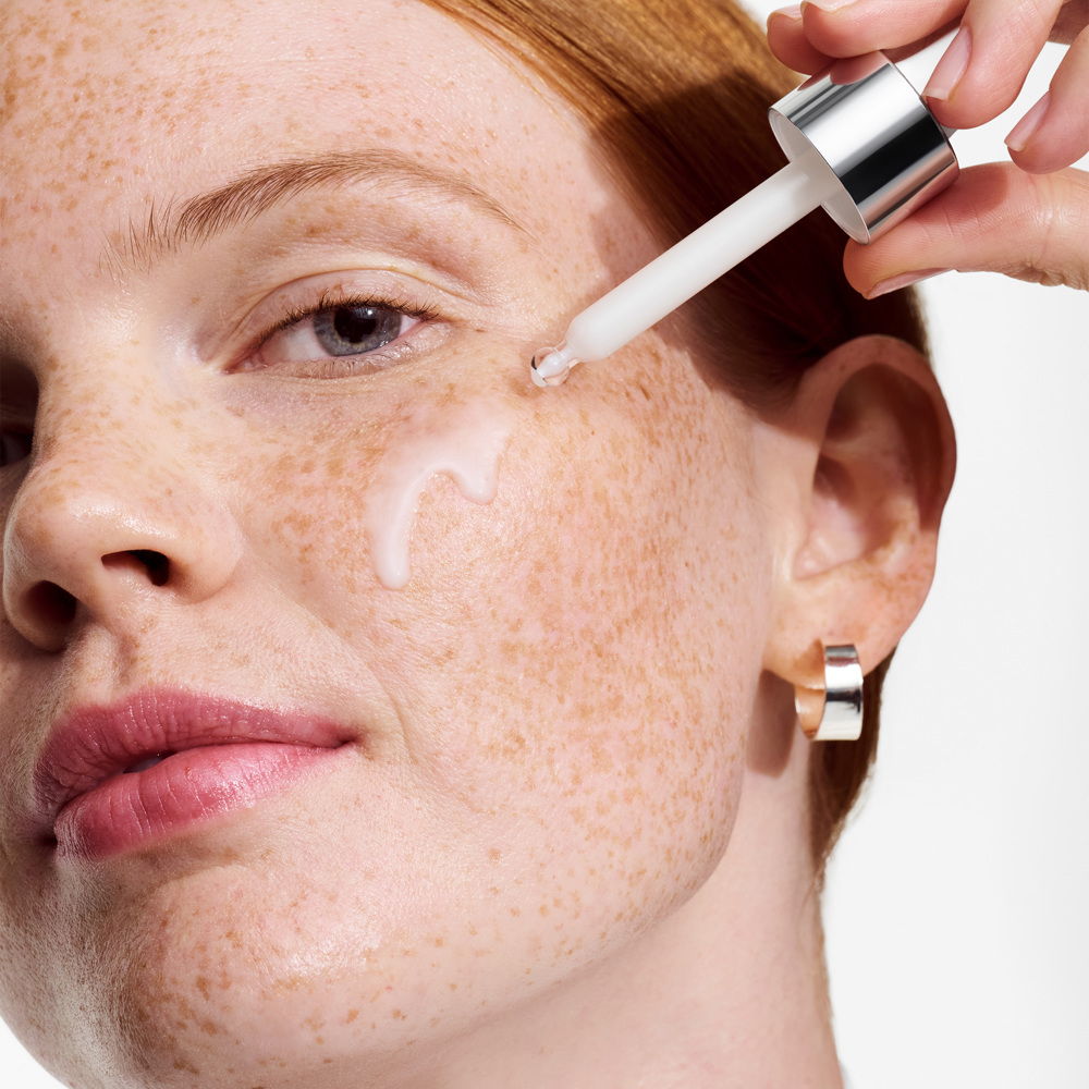 Moisture Surge Active Glow Serum
