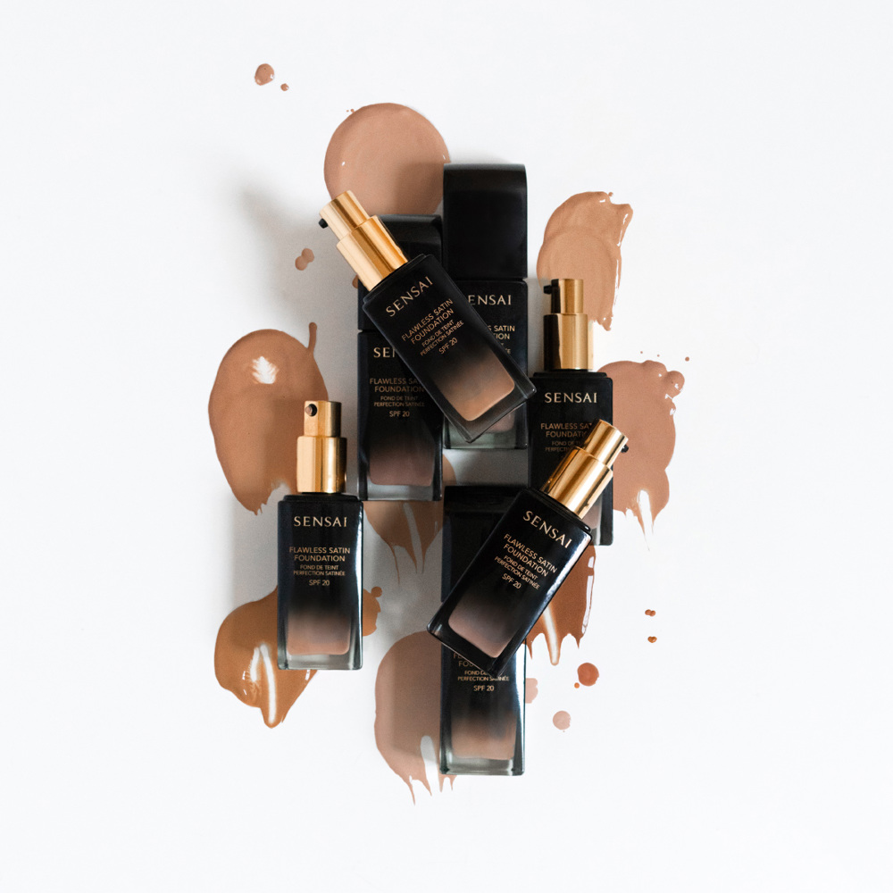 Flawless Satin Foundation SPF 20