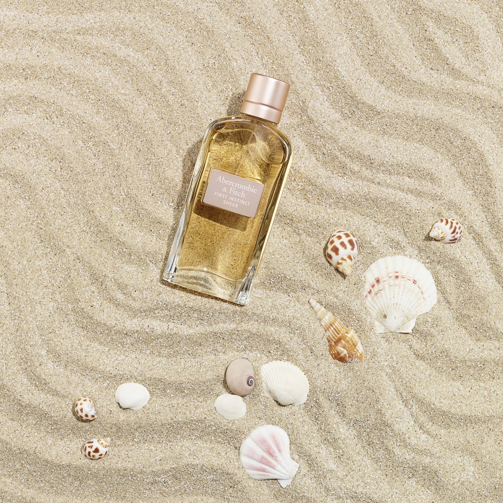 First Instinct Sheer for Her, EdP