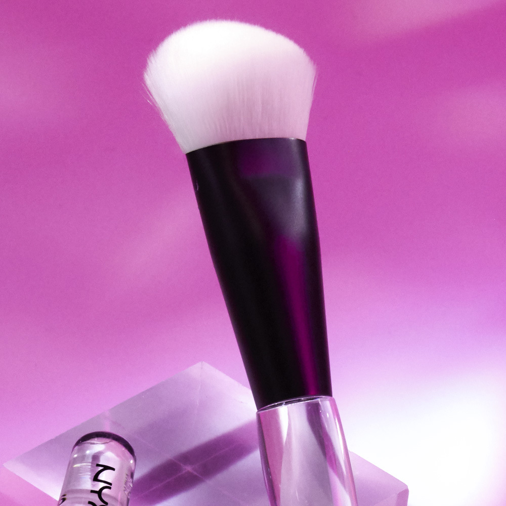 High Glass Illuminating Powder Brush