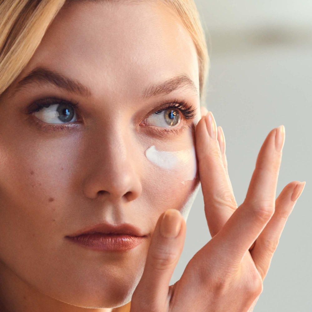 Revitalizing Supreme+ Night Intensive Restorative Crème, 50m