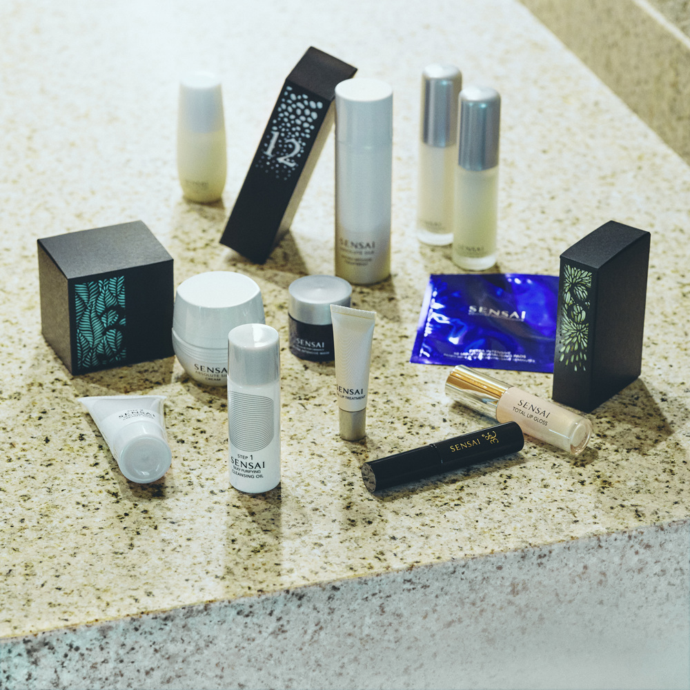 The 12 Holiday Gifts